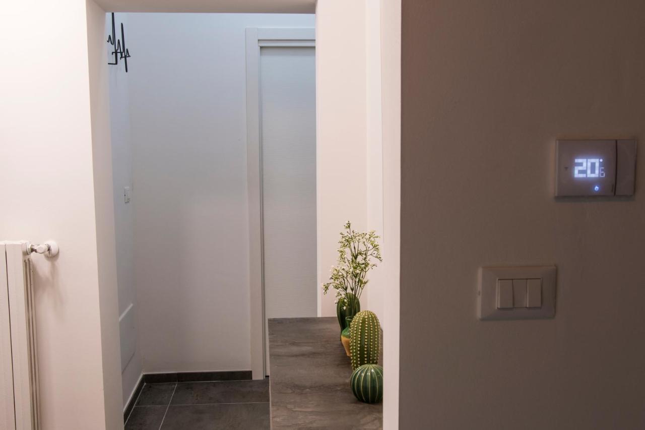 4 Balconi Rooms-Elements B&B Lecce Bagian luar foto