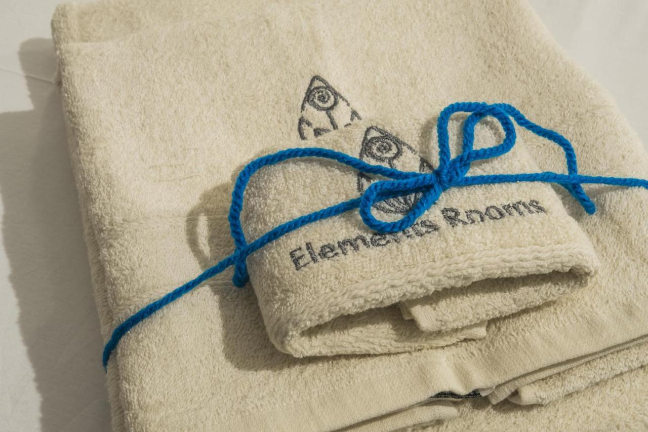 4 Balconi Rooms-Elements B&B Lecce Bagian luar foto