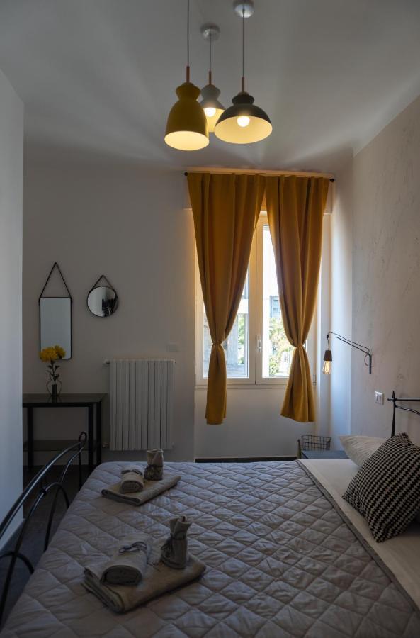 4 Balconi Rooms-Elements B&B Lecce Bagian luar foto