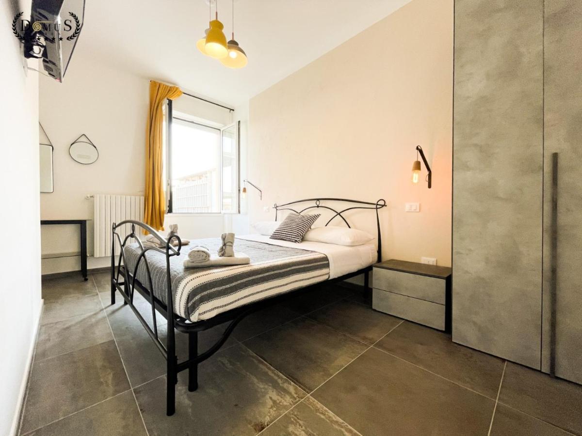 4 Balconi Rooms-Elements B&B Lecce Bagian luar foto